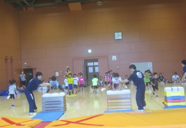 ../img/content/小学校の体育種目を中心に実施します。体育が好きなお子さんが増えてくれることを目指します。